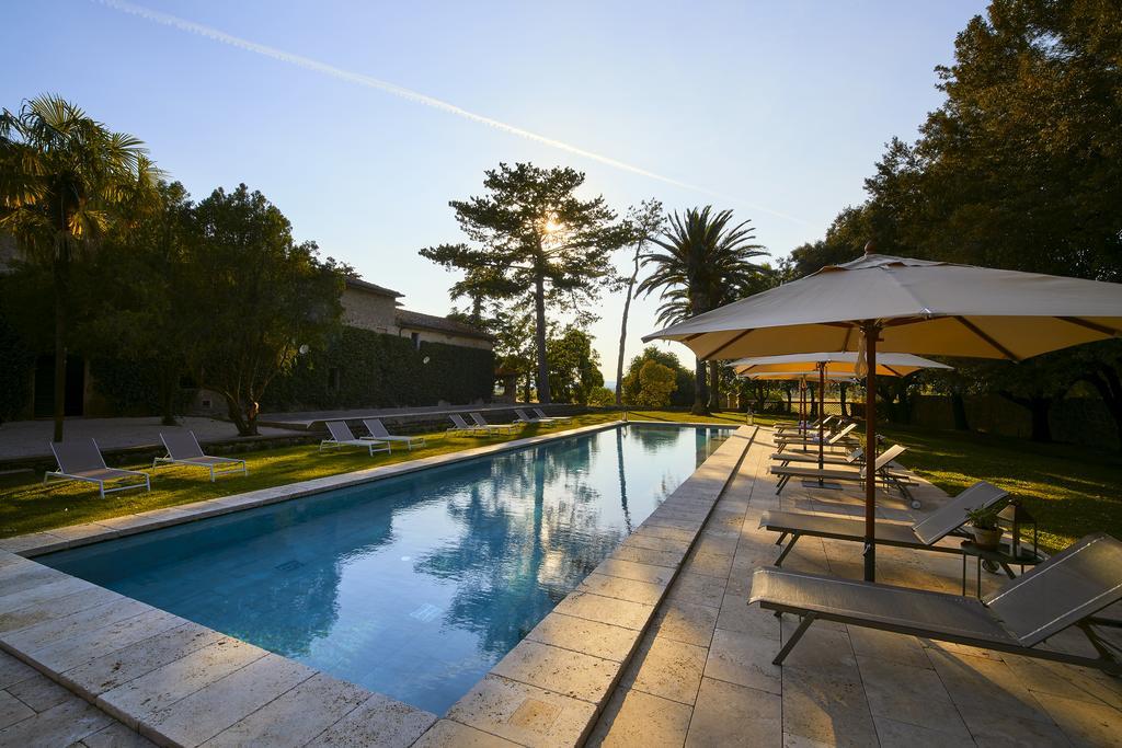 La Pescaia Resort Екстериор снимка